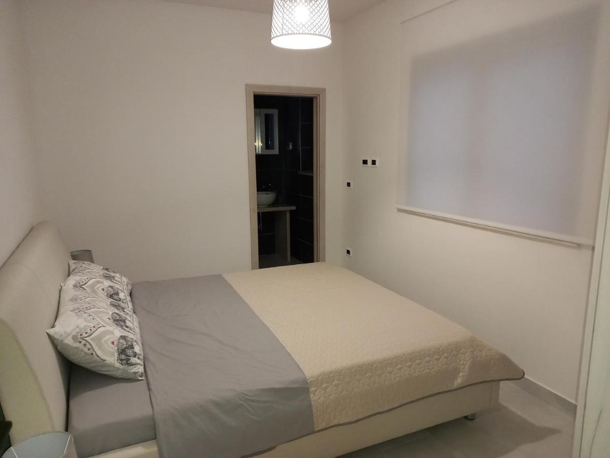 Apartmani Noa I Natali Kaldanija Exterior foto